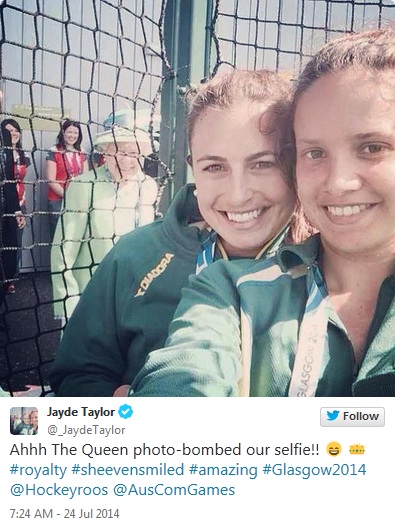 Queen Elizabeth Doesnt Like Selfies image50 Queen Elizabeth Doesnt Like Selfies