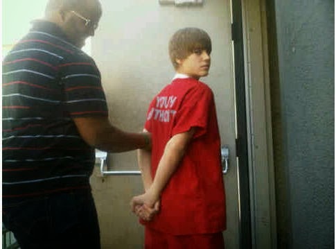 Justin Bieber Arrested, Selena Gomez Found along image9 Justin Bieber Arrested, Selena Gomez Found along
